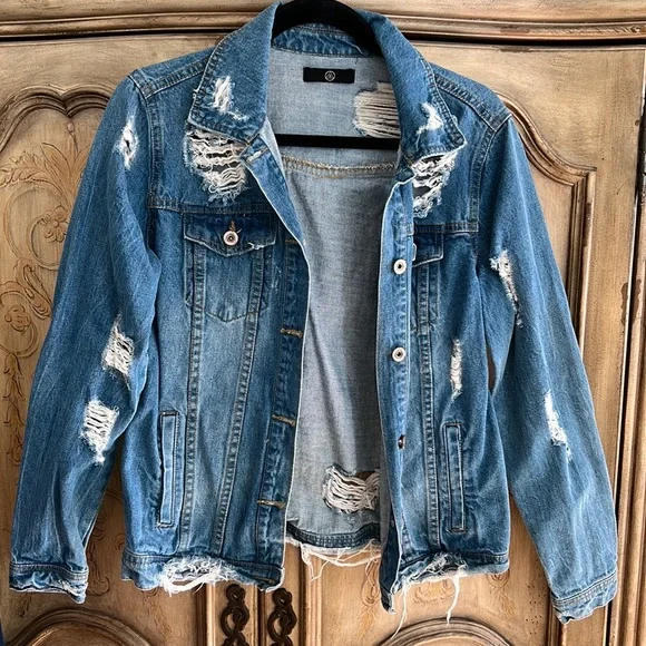 Missguided Jean Jacket - Picture 1 of 3
